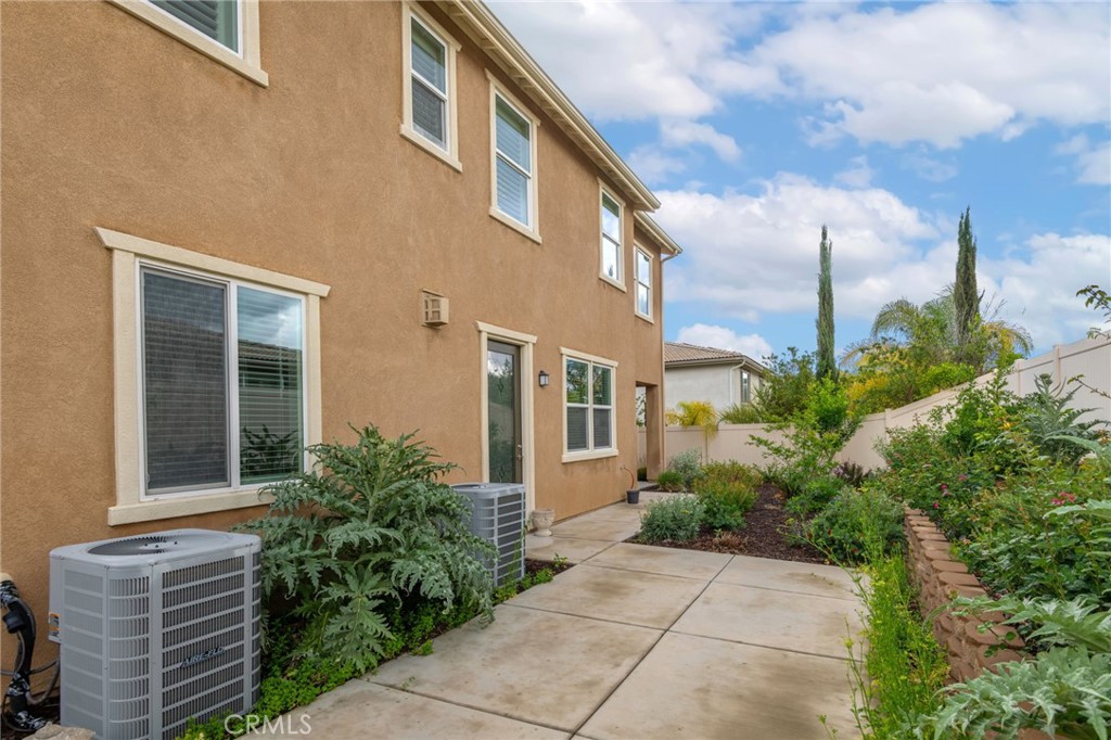 45529 Woolpert Lane Temecula, CA 92592 - Photo 45 of 69