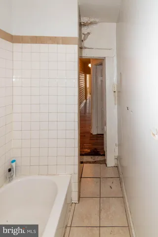 a bathroom with a bathtub