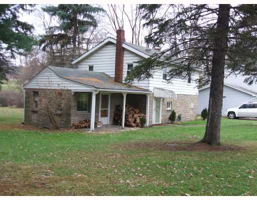 577 Whitestown Road Butler, PA 16001 - Photo 2 of 7 Exterior Front.