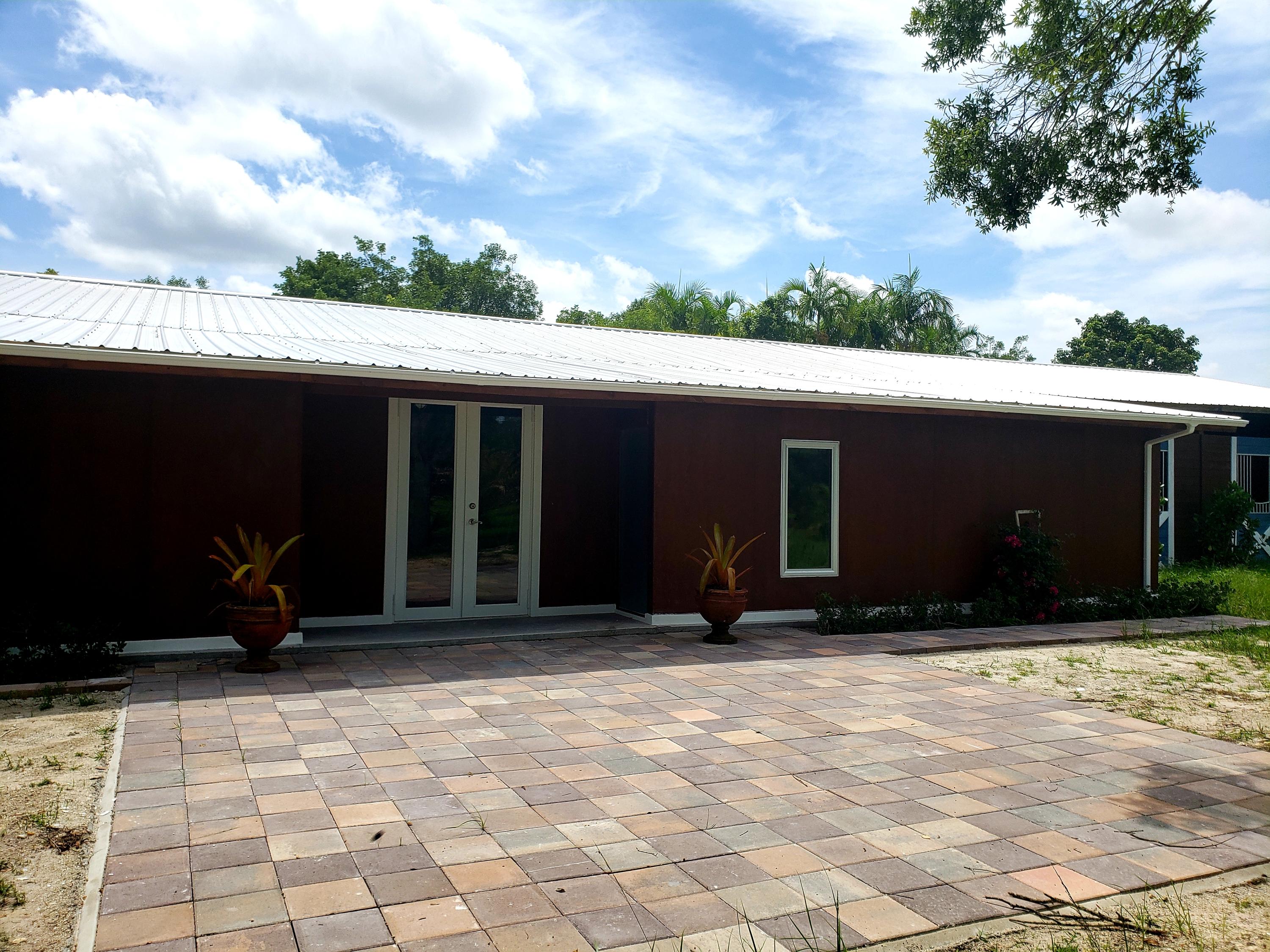 3707 D Road Loxahatchee Groves, FL 33470 - Photo 4 of 49 20190715_142847