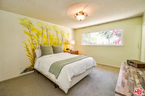 $1,328,000 | 10828 Amigo Avenue, Porter Ranch, CA 91326