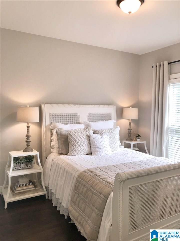 1094 Saulter Road Birmingham, AL 35209 - Photo 5 of 13 Gallery Image 5