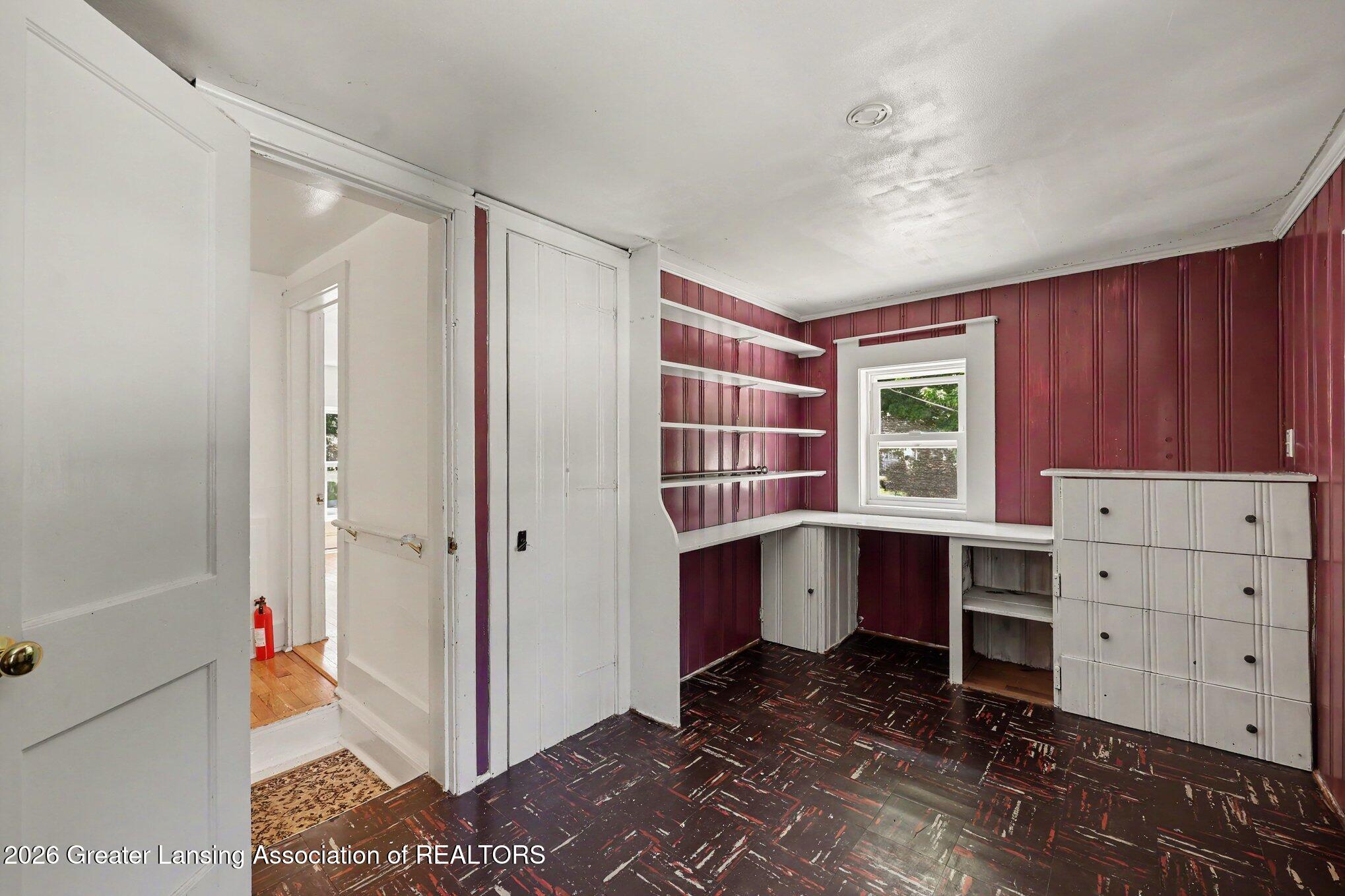 616 South Clinton Street Stockbridge, MI 49285 - Photo 15 of 24 Room