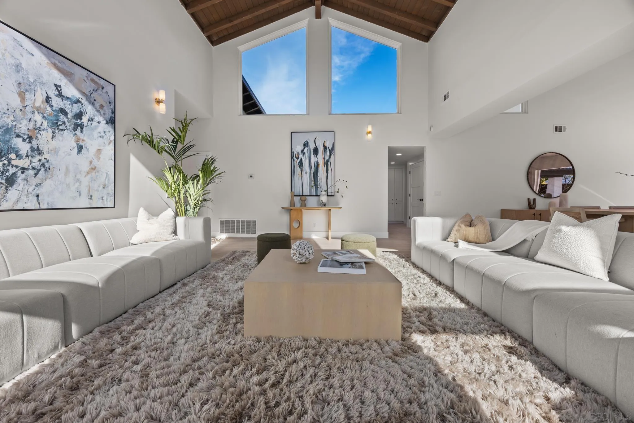 3867 Via Reposo Rancho Santa Fe, CA 92091 - Photo 14 of 33 a living room with furniture and painting on the wall