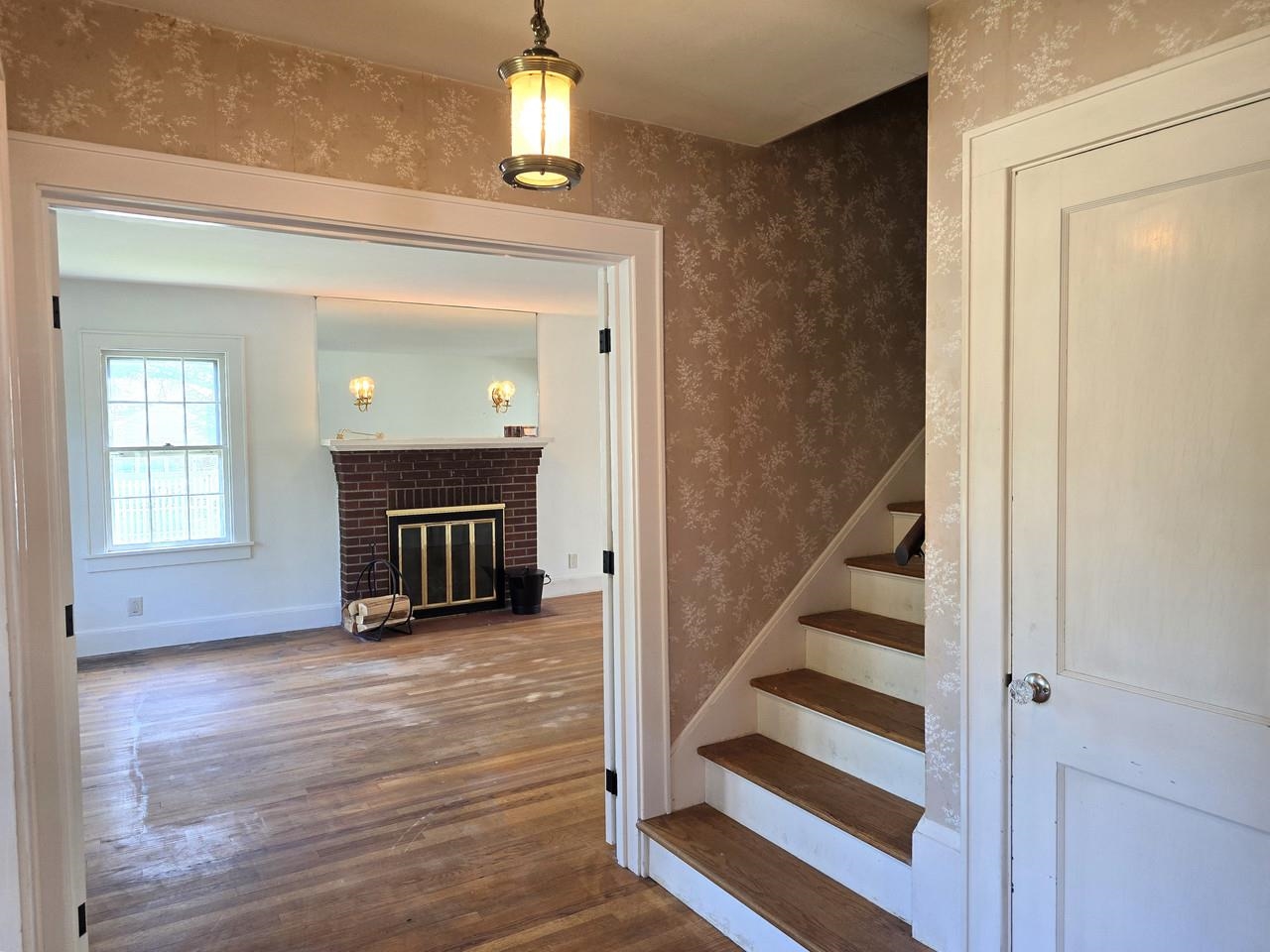 1495 Williston Road South Burlington, VT 05403 - Photo 13 of 47