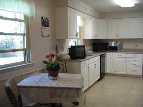 3020 North Star Road Columbus, OH 43221 - Photo 2 of 8