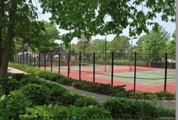 $425,000 | 864 Skyline Drive, Coram, NY 11727