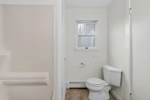 $3,750 | 102 Market Street, Unit 3, Amesbury, MA 01913