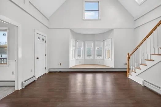 $3,750 | 102 Market Street, Unit 3, Amesbury, MA 01913