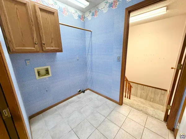 $267,500 | 111 Garrettson Street, Burlington, KS 66839