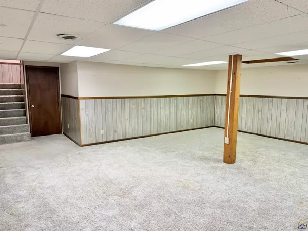 $267,500 | 111 Garrettson Street, Burlington, KS 66839