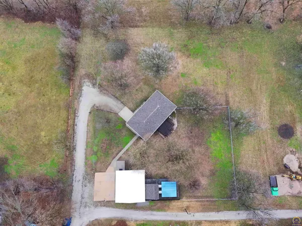 $267,500 | 111 Garrettson Street, Burlington, KS 66839