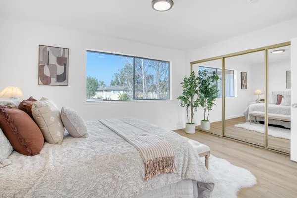 $4,300 | 258 Ventura Avenue, Palo Alto, CA 94306
