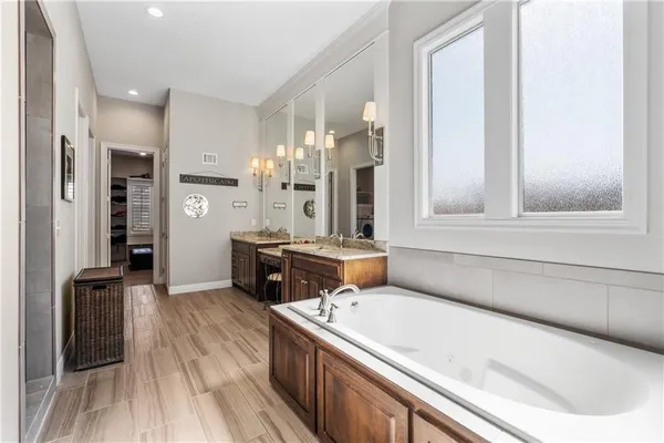 $1,175,000 | 16258 Canterbury Road, Overland Park, KS 66085