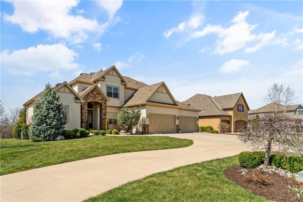 16258 Canterbury Road Overland Park, KS 66085 - Photo 2 of 45