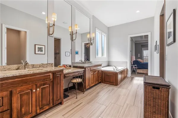 $1,175,000 | 16258 Canterbury Road, Overland Park, KS 66085