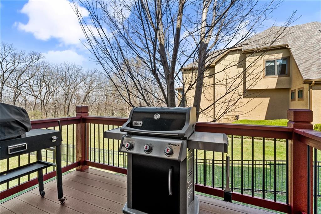 16258 Canterbury Road Overland Park, KS 66085 - Photo 37 of 45