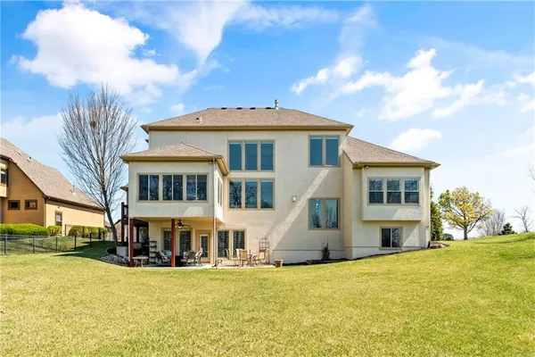 $1,175,000 | 16258 Canterbury Road, Overland Park, KS 66085