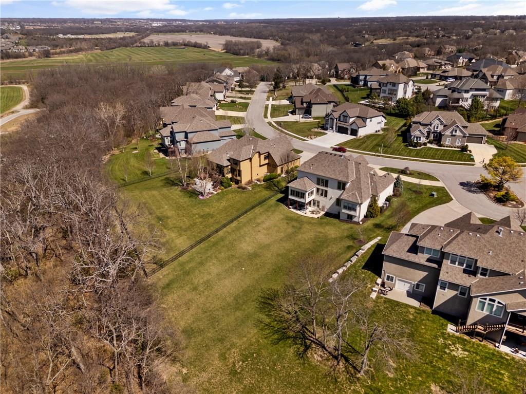 16258 Canterbury Road Overland Park, KS 66085 - Photo 45 of 45