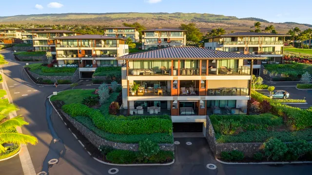 $3,895,000 | 60 Kai Malu Drive, Unit 202, Kihei, HI 96753