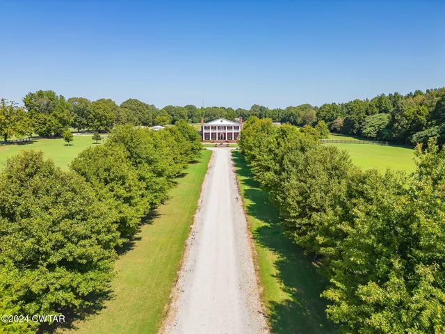 $1,600,000 | 3183 Lower Jackson Road, Bells, TN 38006