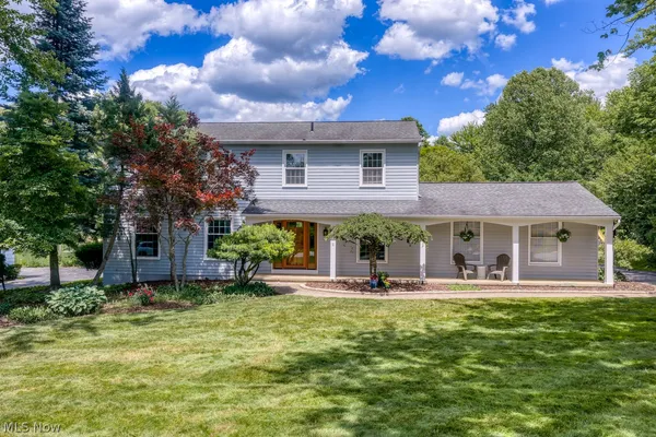 $625,000 | 5229 Maple Springs Drive, Chagrin Falls, OH 44022