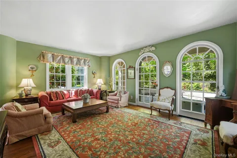 $1,750,000 | 14 Terra Mar Drive, Huntington Bay, NY 11743