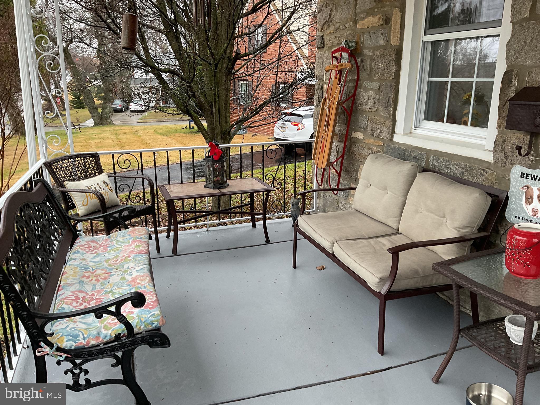 909 Providence Road Springfield, PA 19064 - Photo 3 of 43 Covered front porch