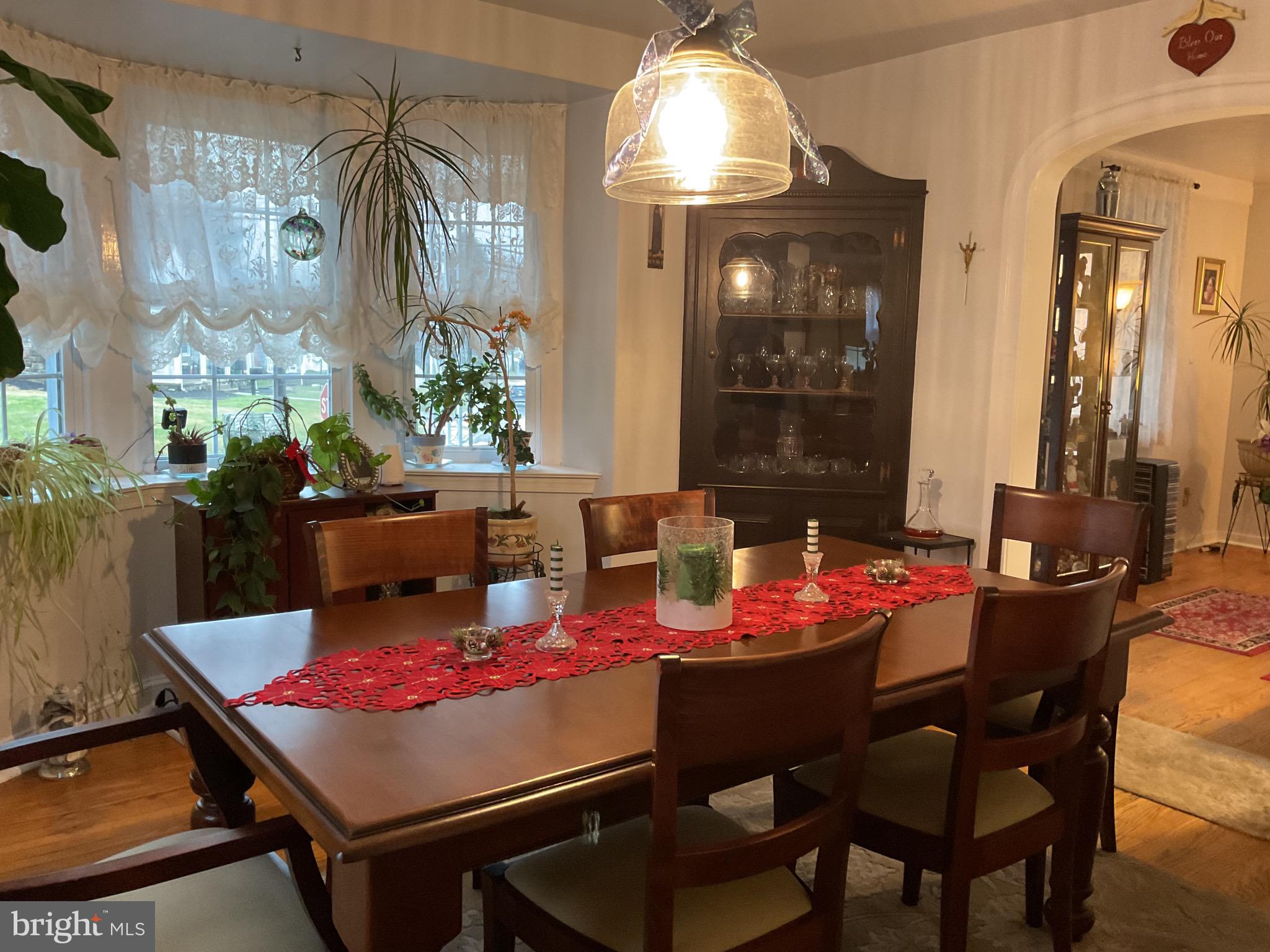 909 Providence Road Springfield, PA 19064 - Photo 9 of 43 Dining room