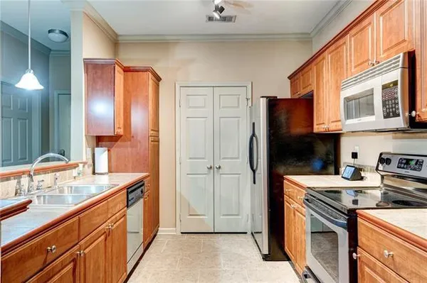 $1,450 | 350 Emerald Forest Boulevard, Unit 27102, Covington, LA 70433