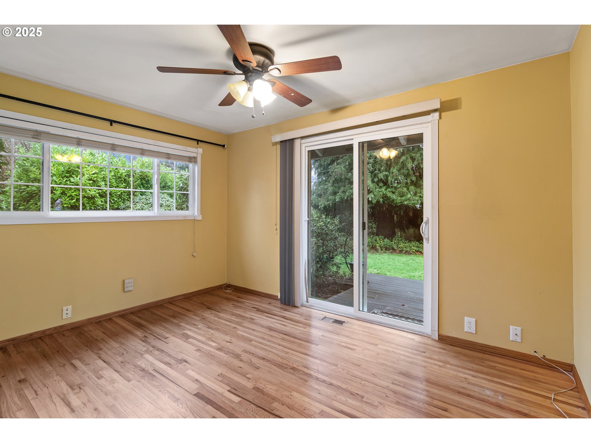 1920 Northeast 127th Avenue Portland, OR 97230 - Photo 18 of 48 Bedroom