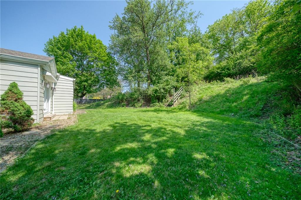 531 West Ingomar Road Pittsburgh, PA 15237 - Photo 30 of 35 a view of yard with green space