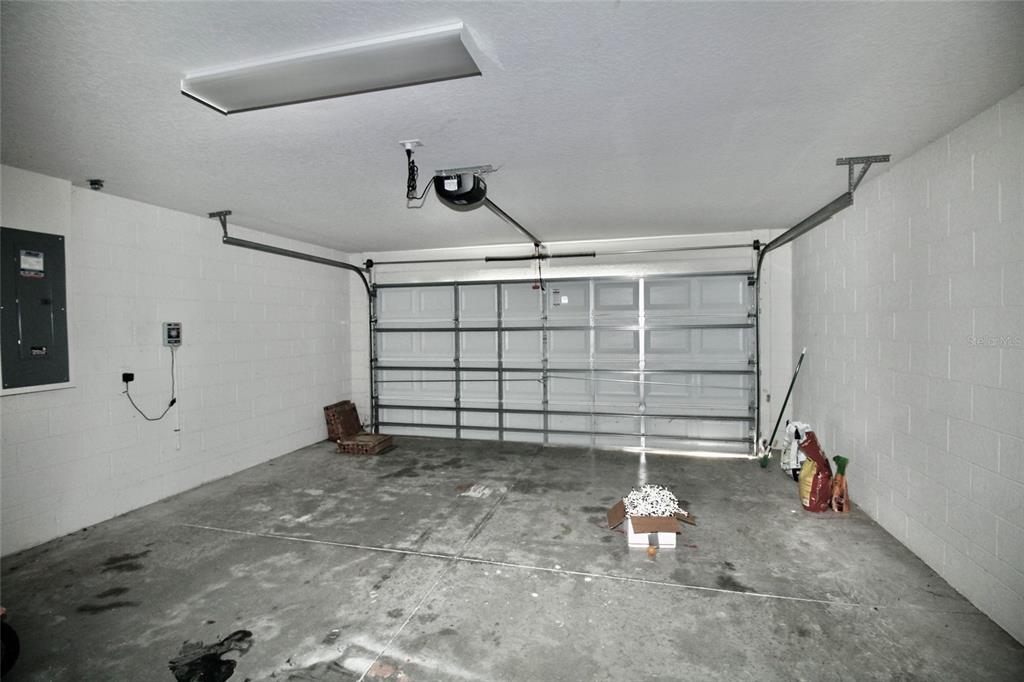 5739 Southwest 40th Street Ocala, FL 34474 - Photo 30 of 52 a view of a garage