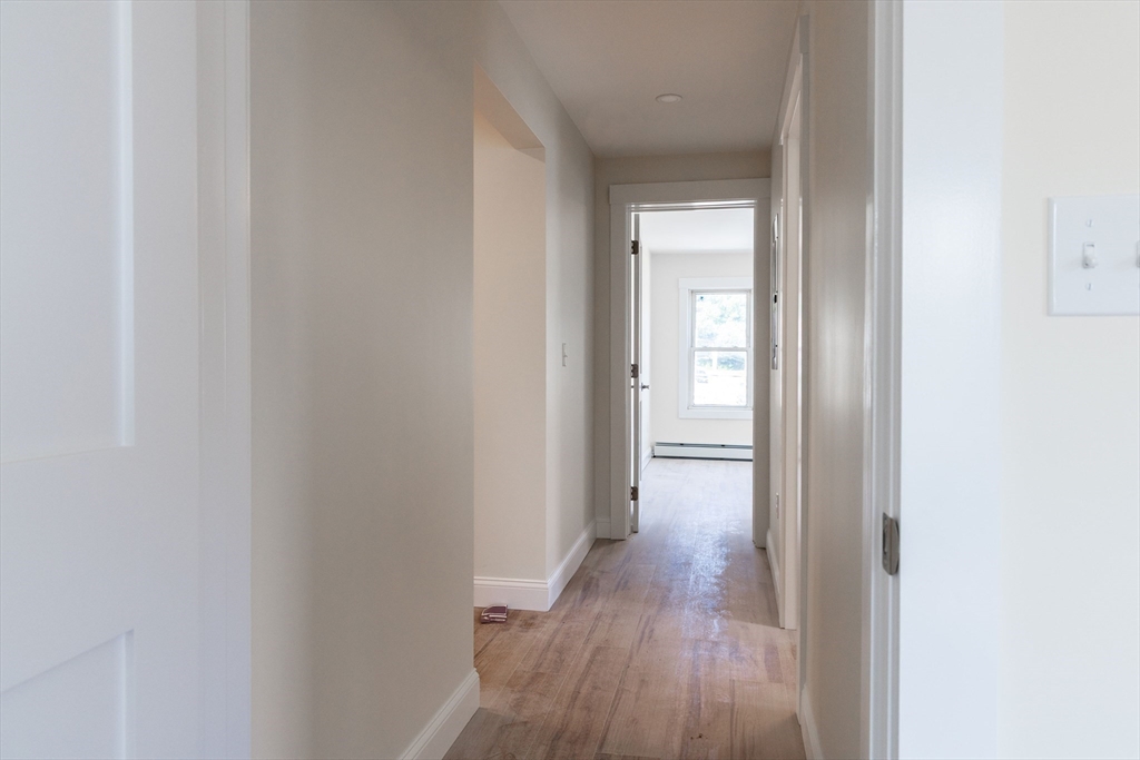 71 Friend Street, Unit 2 Gloucester, MA 01930 - Photo 16 of 18