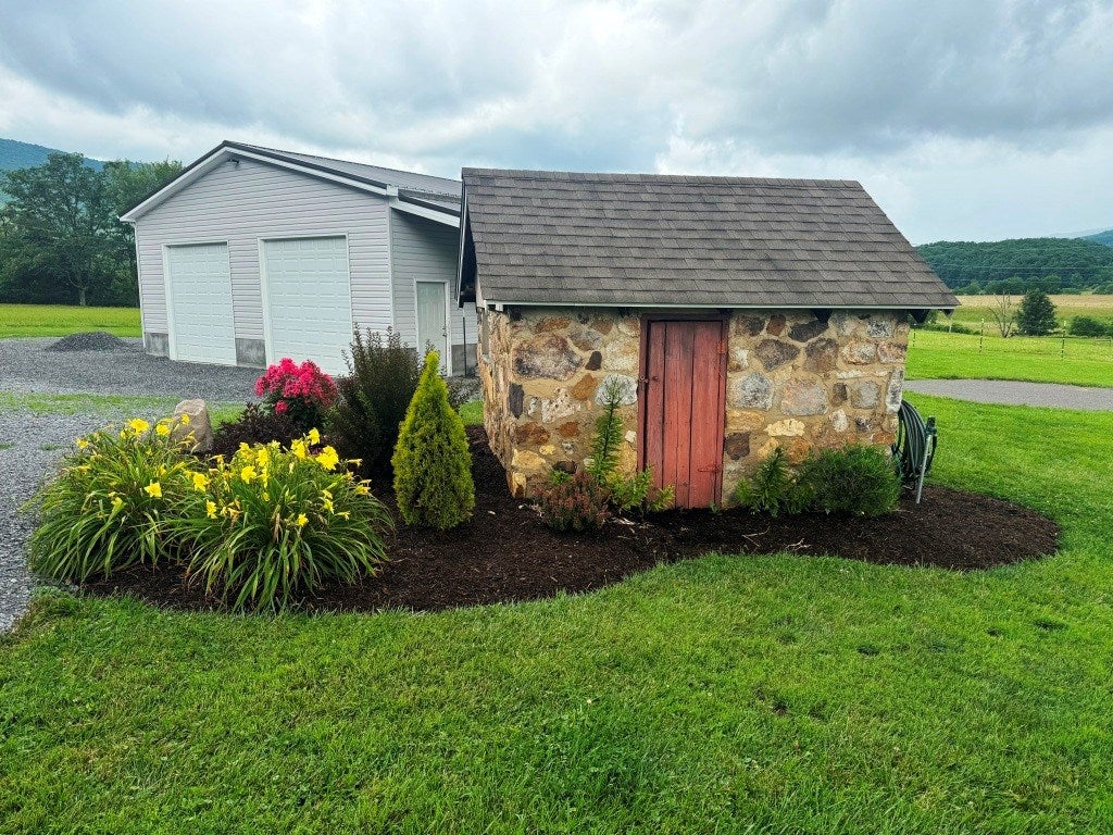 5239 Grapefield Road Bastian, VA 24314 - Photo 26 of 43 Gallery Image 26
