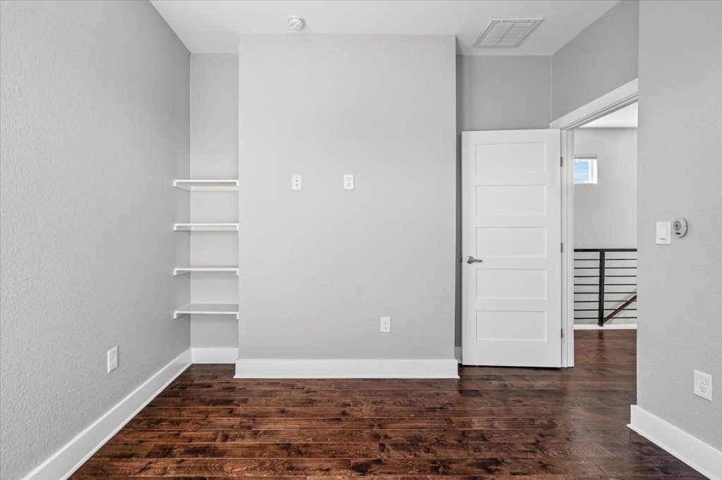 706 Short Kemp Street, Unit 2 Austin, TX 78741 - Photo 25 of 36