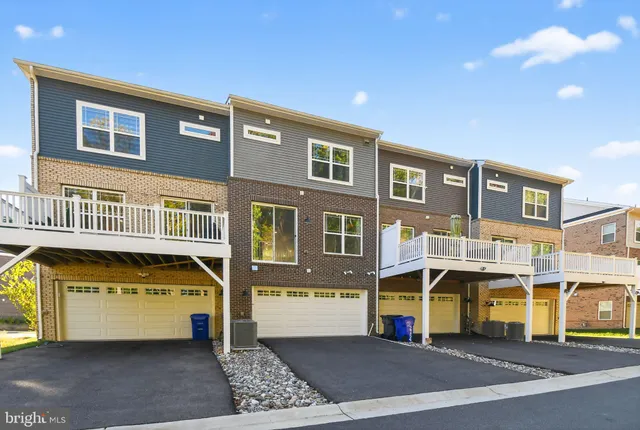 $420,000 | 2762 Bridgewater Drive, Bryans Road, MD 20616