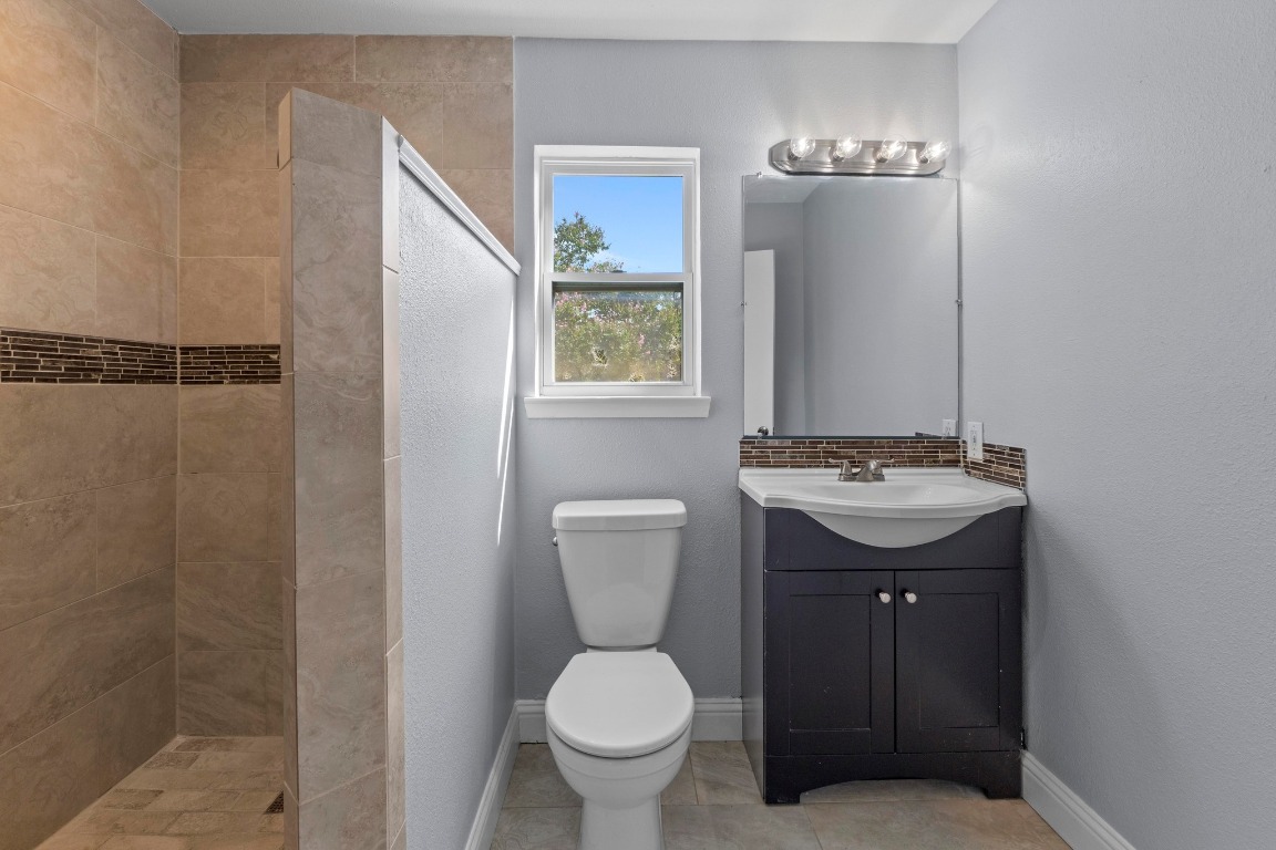 809 Stillhouse Spring Round Rock, TX 78681 - Photo 20 of 40