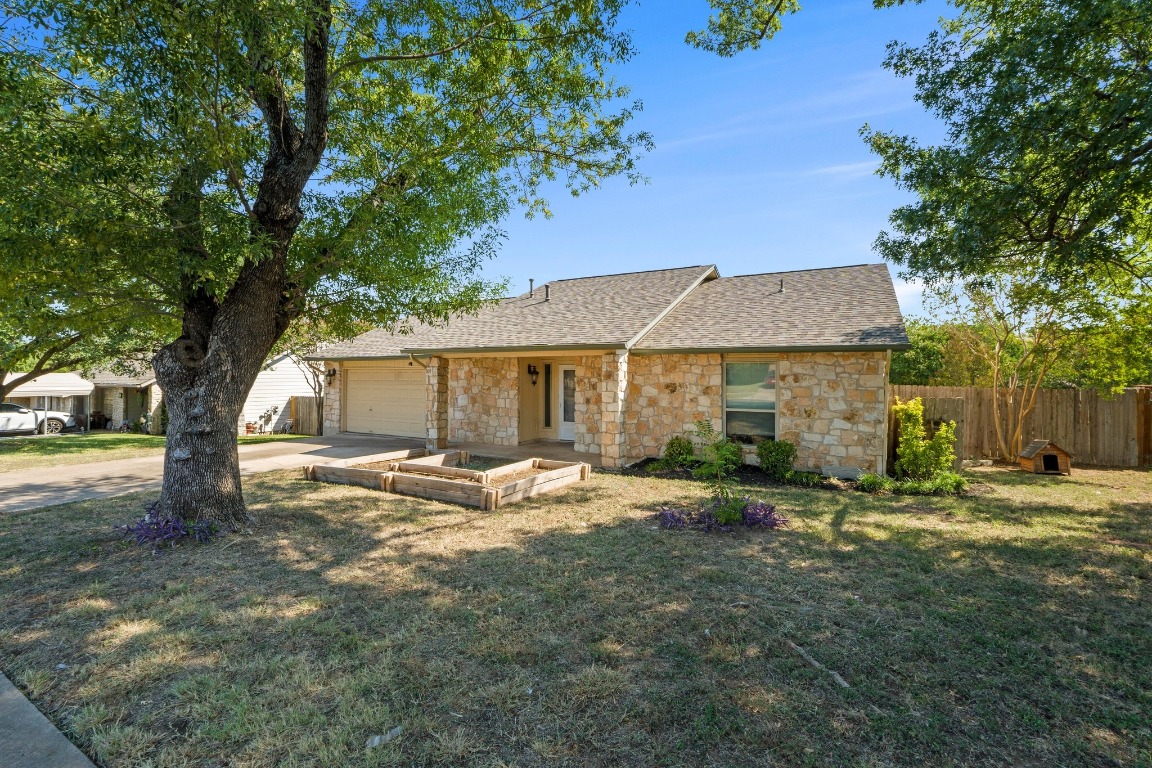 809 Stillhouse Spring Round Rock, TX 78681 - Photo 2 of 40