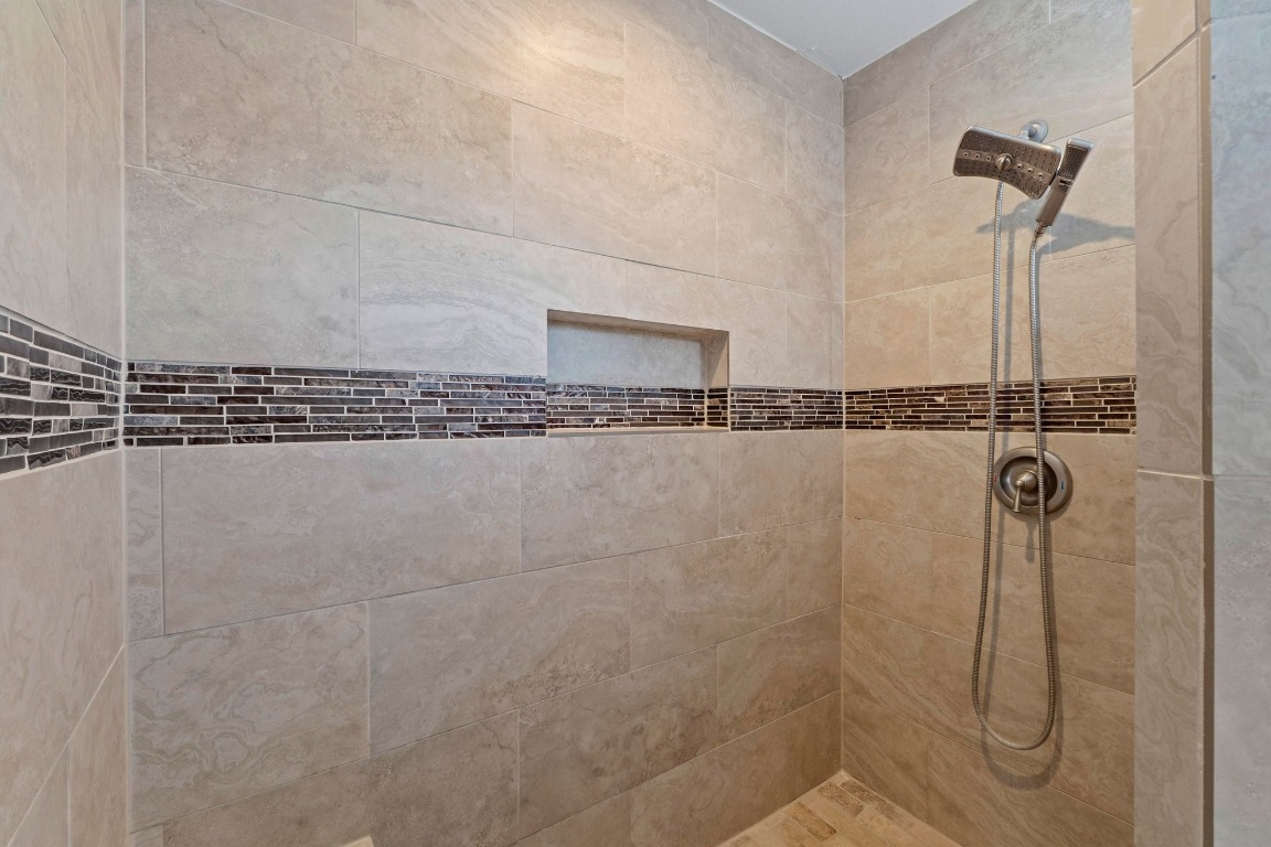 809 Stillhouse Spring Round Rock, TX 78681 - Photo 21 of 40