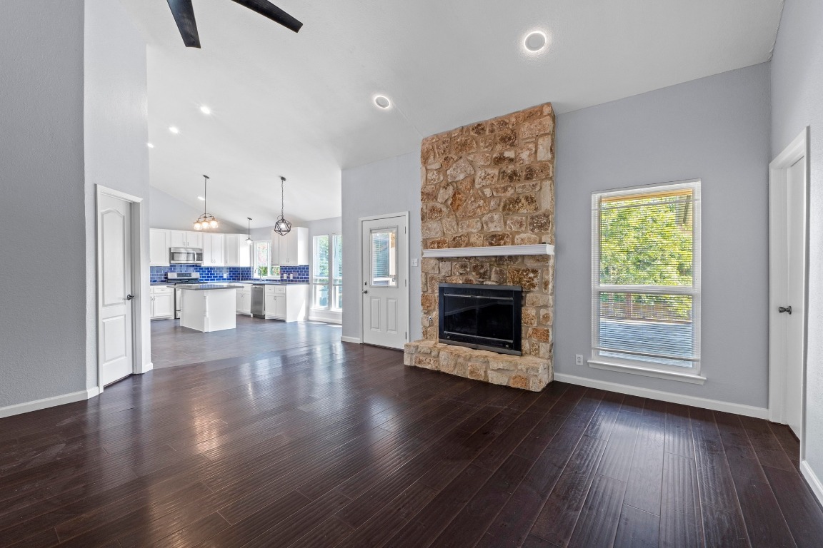 809 Stillhouse Spring Round Rock, TX 78681 - Photo 6 of 40
