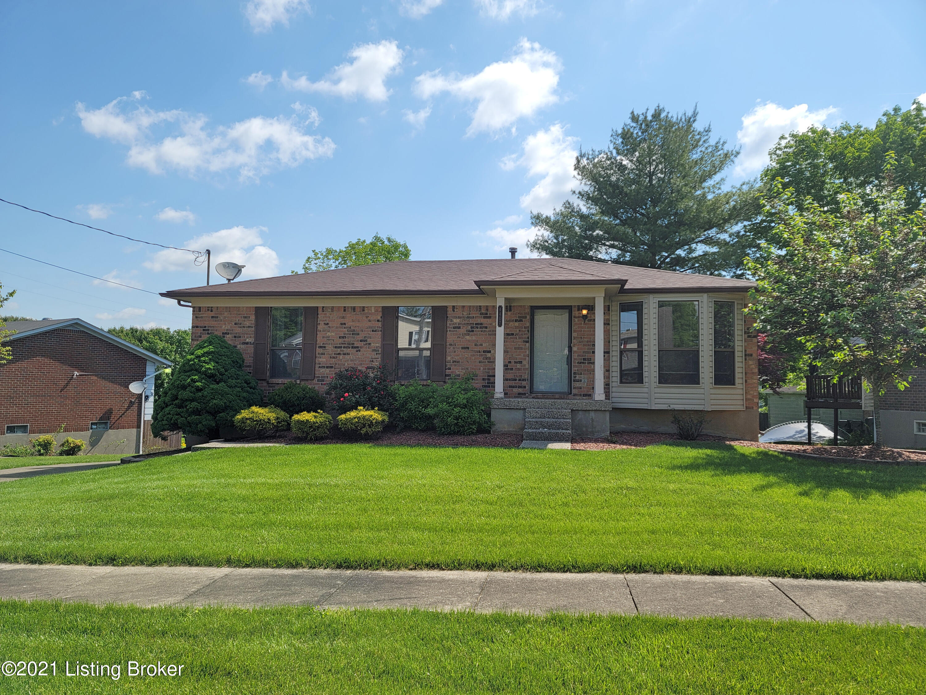 4407 Century Road Louisville, KY 40299 - Photo 26 of 28 20210511_110839