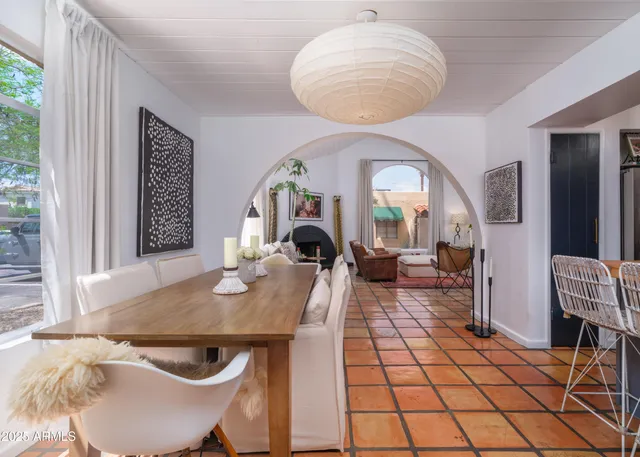 $674,900 | 4540 North 44th Street, Unit 21, Phoenix, AZ 85018