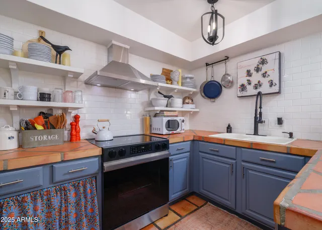 $674,900 | 4540 North 44th Street, Unit 21, Phoenix, AZ 85018