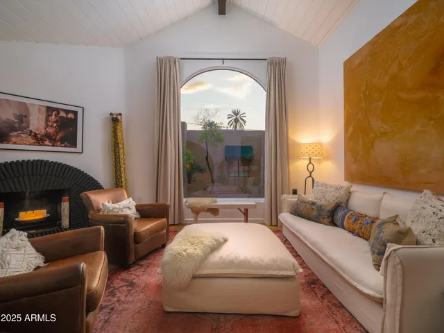 $674,900 | 4540 North 44th Street, Unit 21, Phoenix, AZ 85018