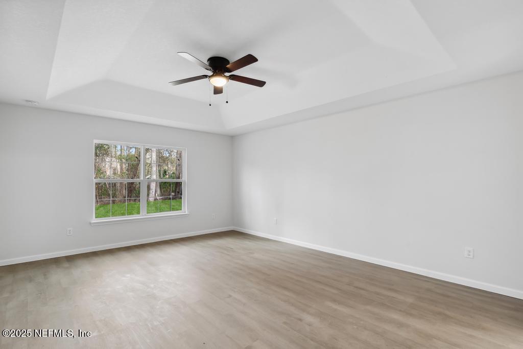 80 Bird Road Jacksonville, FL 32218 - Photo 18 of 36 Tray Ceilings in Master
