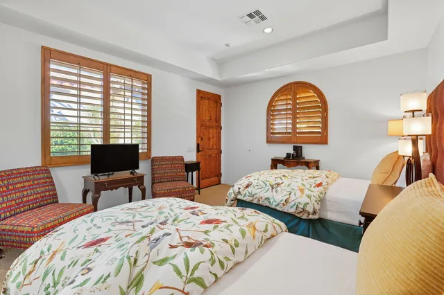 $18,000 | 49463 Vía Conquistador, La Quinta, CA 92253