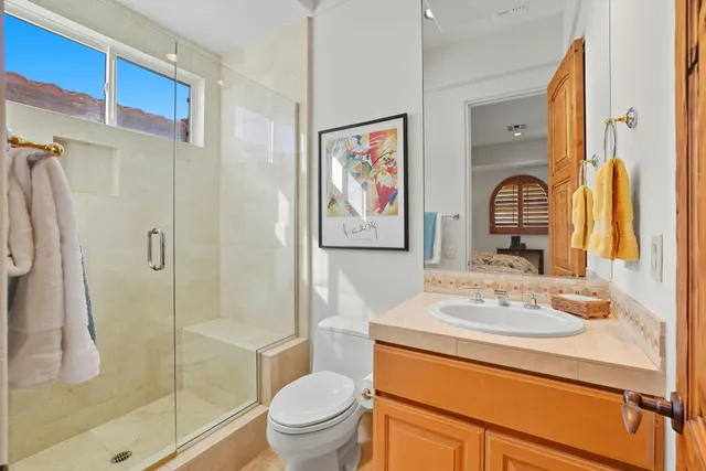 $18,000 | 49463 Vía Conquistador, La Quinta, CA 92253