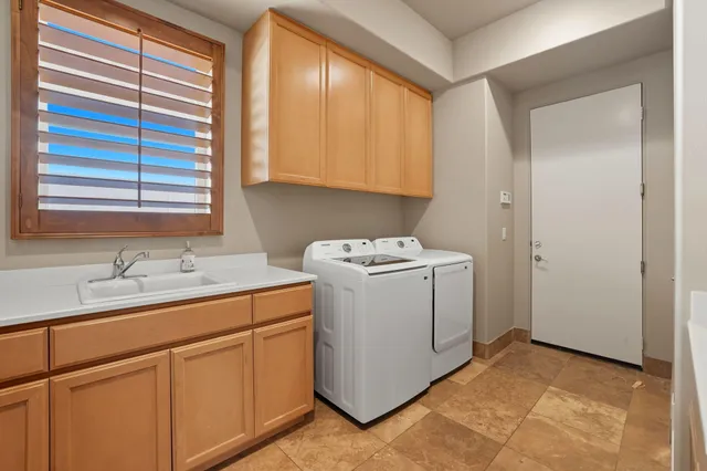 $18,000 | 49463 Vía Conquistador, La Quinta, CA 92253