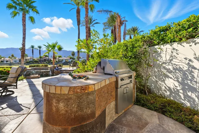 $18,000 | 49463 VÃa Conquistador, La Quinta, CA 92253